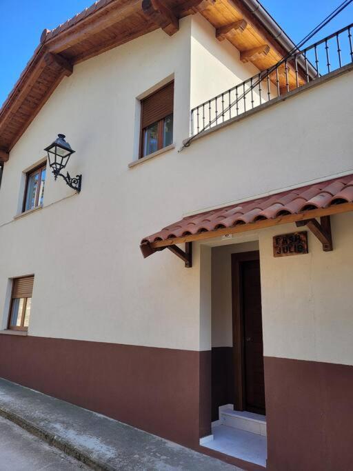 Casa Julio, Bonita Casa Comoda Y Espaciosa, Totalmente Reformada Con Terraza Y Jardin Privado Riezu Kültér fotó